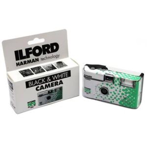 ILFORD Appareil Photo Jetable Flash HP5 Noir et Blanc 400ASA 27Poses